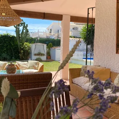 Puerto Marina Вилла Бенальмадена